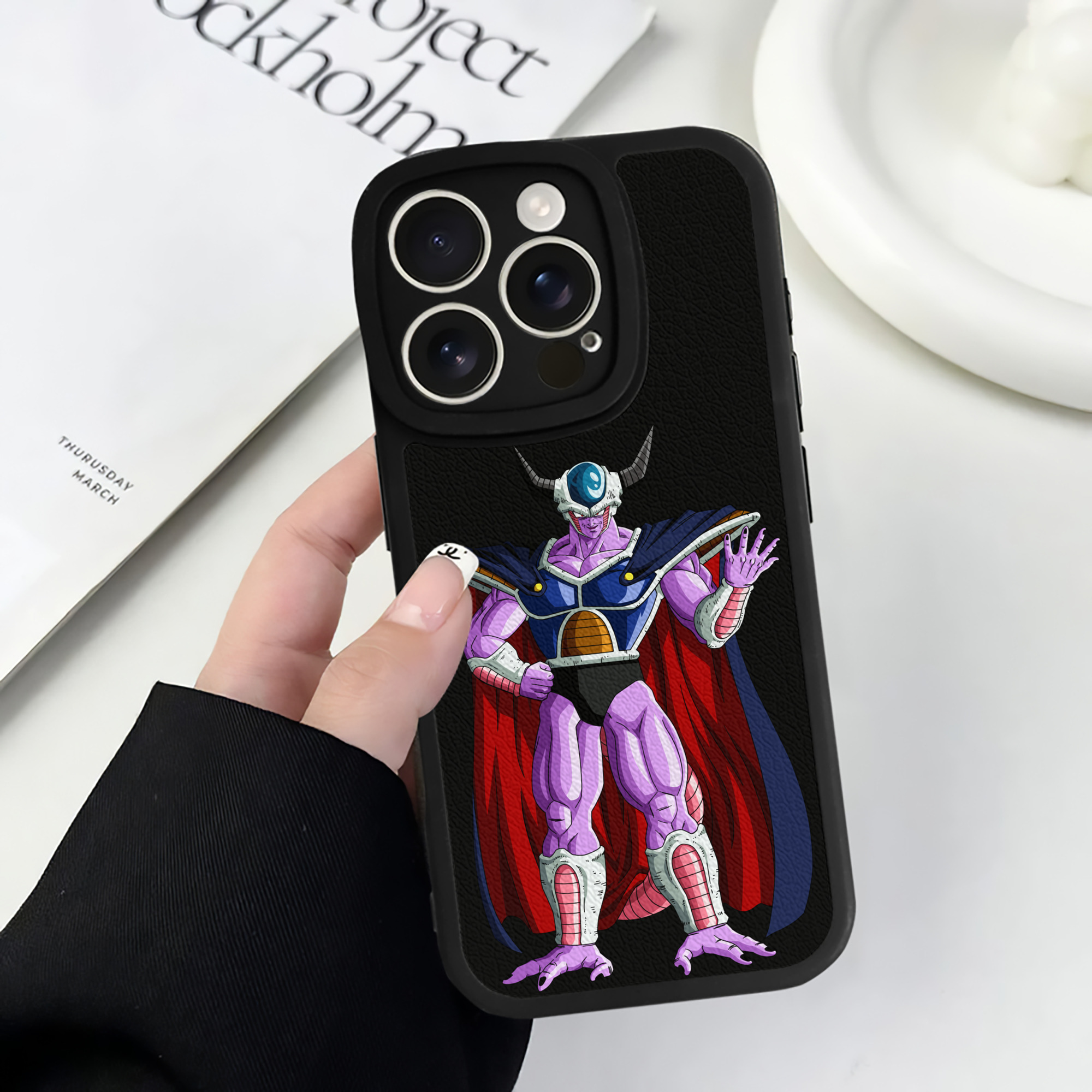（画像用） ドラゴンボール コルド大王 DRAGON BALL King Cold 【iPhone 16シリーズ対応】シリコンスマホケース（レザー調） 材質：シリコン